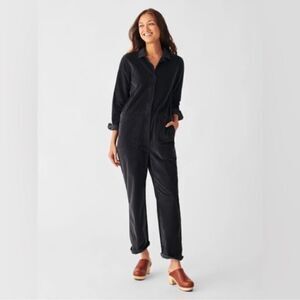 NWT FAHERTY STRETCH CORDUROY UTILITY JUMPSUIT IN WASHED BLACK Small